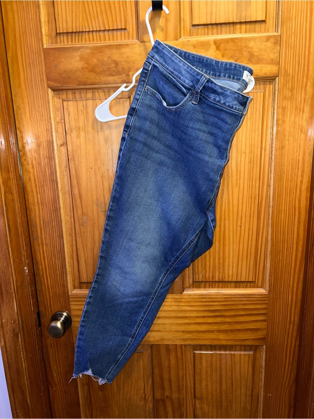 Maurices Blue Cropped Ankle Jeans